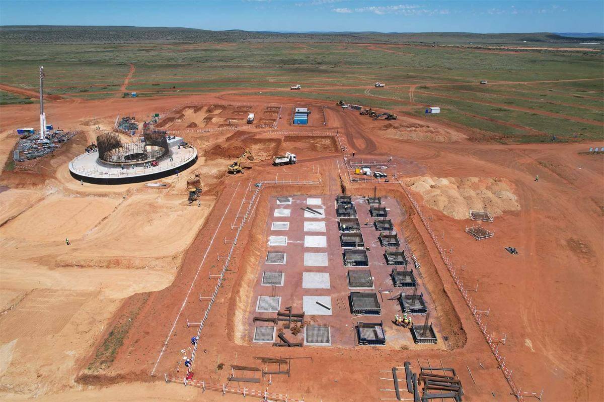 Redstone CSP Construction (aerial view)
